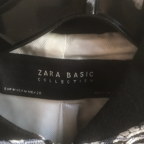 Zara Basic Collection Short Jacket - Picture 4 of 6